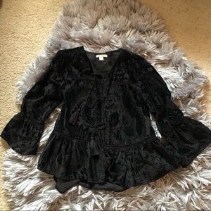 Francesca’s Boho Black Shawl